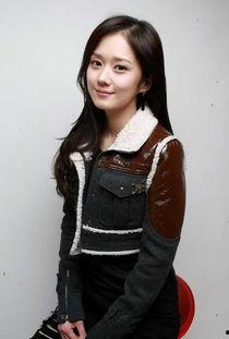 张娜拉个人资料简介,韩国女神的演艺之路与魅力风采