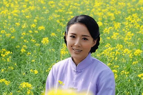 油菜花香的演员,演绎青春岁月的温暖故事